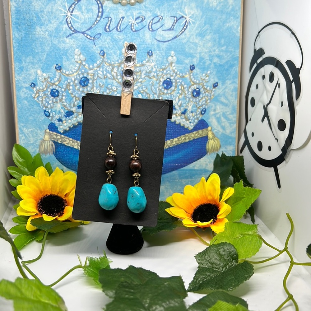 Turquoise woman’s earrings